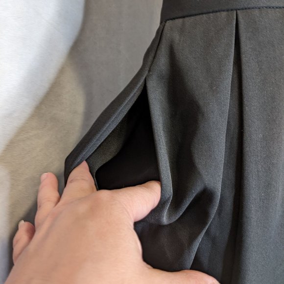 NWT Medium Black tie waist midi skirt - Picture 4 of 4